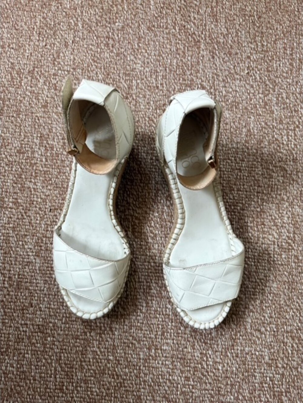 White wedge sandals - Franco Sarto